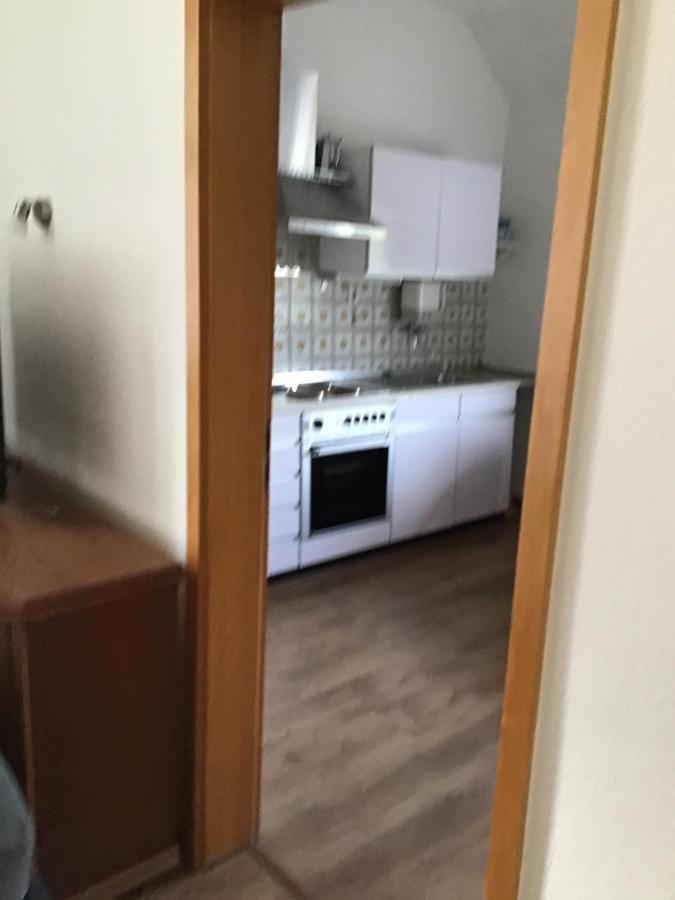אסן Apartment Bis Zu 8 Einzelbetten Stellplatz Wifi מראה חיצוני תמונה