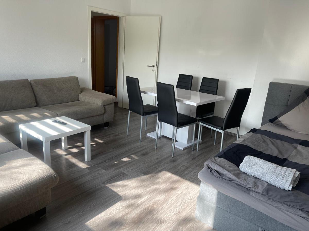 אסן Apartment Bis Zu 8 Einzelbetten Stellplatz Wifi מראה חיצוני תמונה
